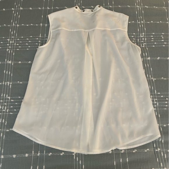 Patchington Sleeveless White sheer Top size XL - Picture 7 of 8
